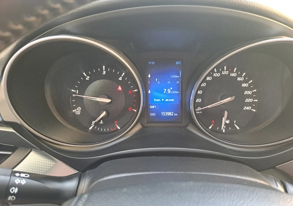 Toyota Avensis cena 57000 przebieg: 153982, rok produkcji 2017 z Chorzów małe 301